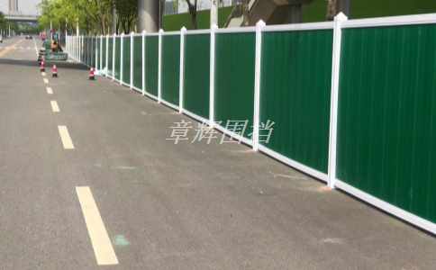 簡易圍擋的材料選用是否符合相關標準和規定？（簡易圍擋材料選用標準與規定分析）