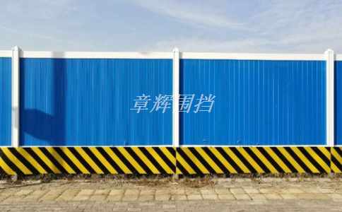 簡易圍擋在舉辦大型活動中的應用優勢有哪些？（大型活動中簡易圍擋的實用價值）