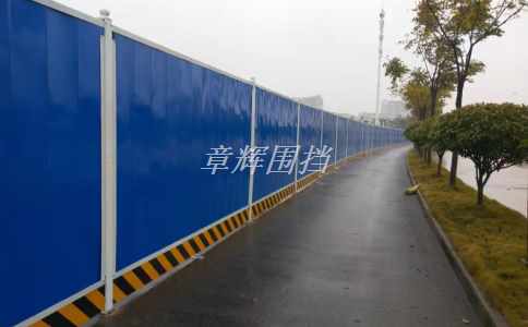 簡易圍擋的材料有哪些？