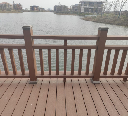 休閑現代鄉村旅游配套商用房塑木工程